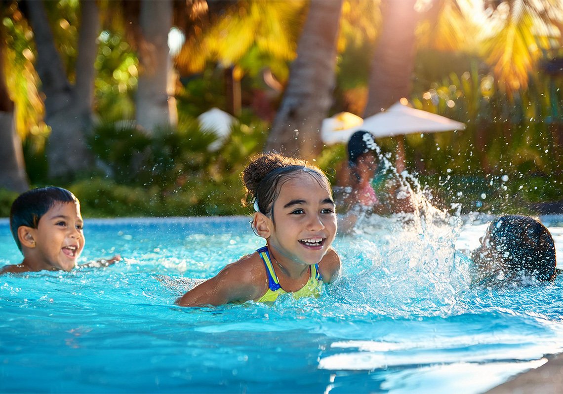 Swimming Pool & Kids' Pool